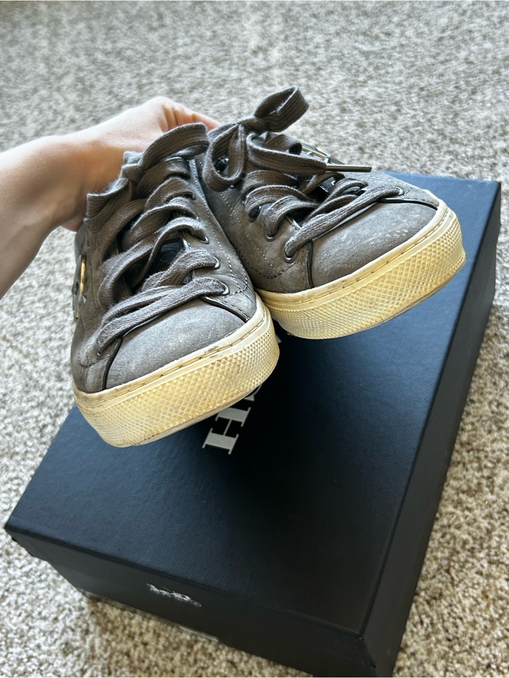 Coach genuine suede silver skull Sneakers size 7.5 - Picture 8 of 8